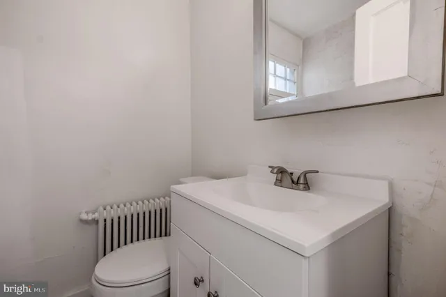 $1,995 | 2538 9th Street Northwest, Unit B, Washington, DC 20001