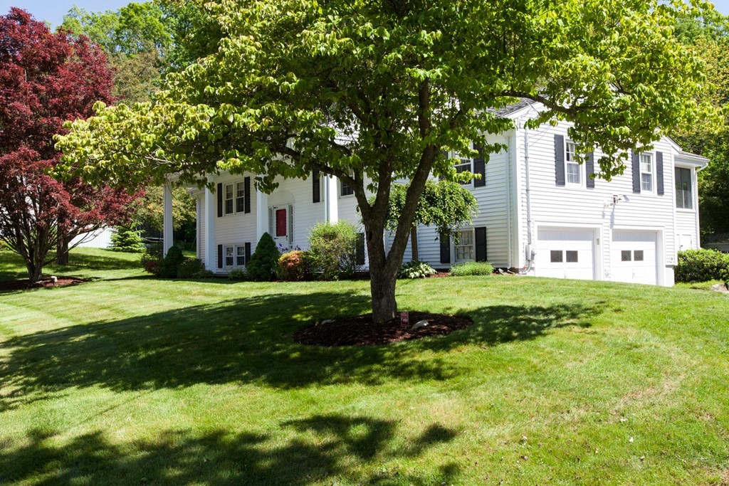 61 Chase Road Marlborough, MA 01752 - Photo 1 of 24 Gallery Image 1