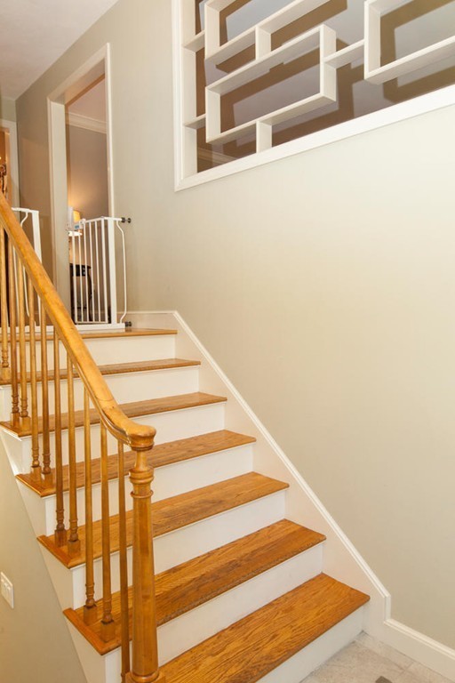 61 Chase Road Marlborough, MA 01752 - Photo 4 of 24 Gallery Image 4