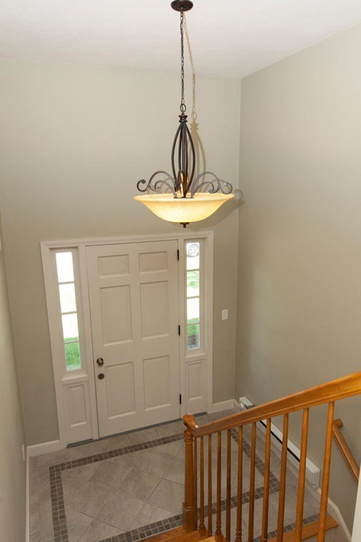 61 Chase Road Marlborough, MA 01752 - Photo 5 of 24 Gallery Image 5