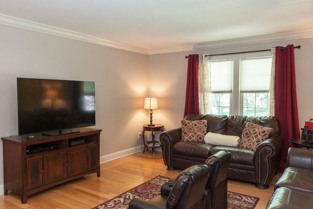 61 Chase Road Marlborough, MA 01752 - Photo 7 of 24 Gallery Image 7