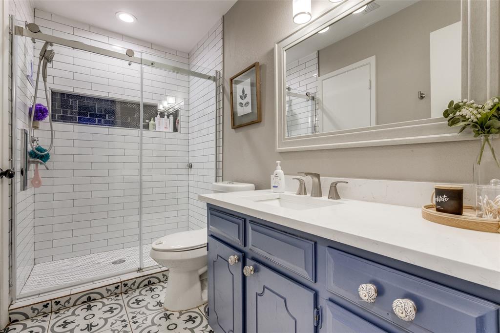 6482 County Road 321 Valley View, TX 76272 - Photo 17 of 40