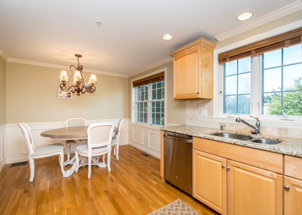 985 Trapelo Road, Unit 8 Waltham, MA 02452 - Photo 3 of 28 Gallery Image 3