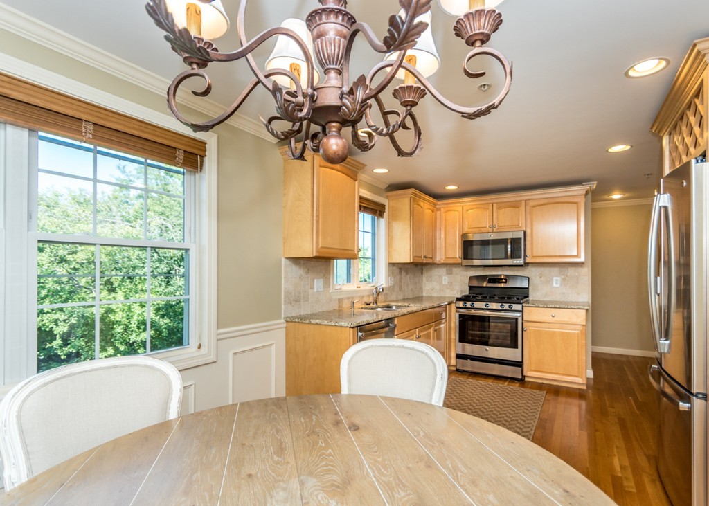 985 Trapelo Road, Unit 8 Waltham, MA 02452 - Photo 5 of 28 Gallery Image 5