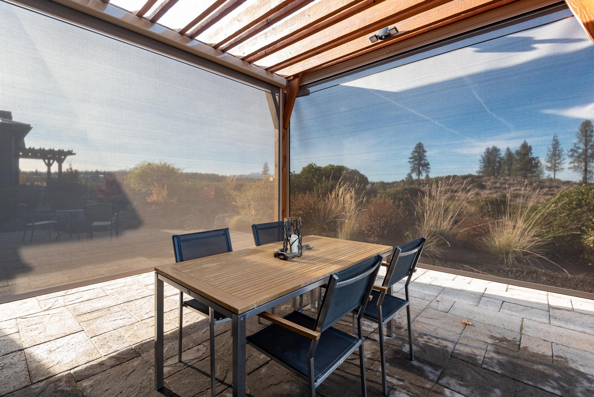 61365 Triple Knot Road Bend, OR 97702 - Photo 26 of 34 batch_27patio dining screenedtripleknot
