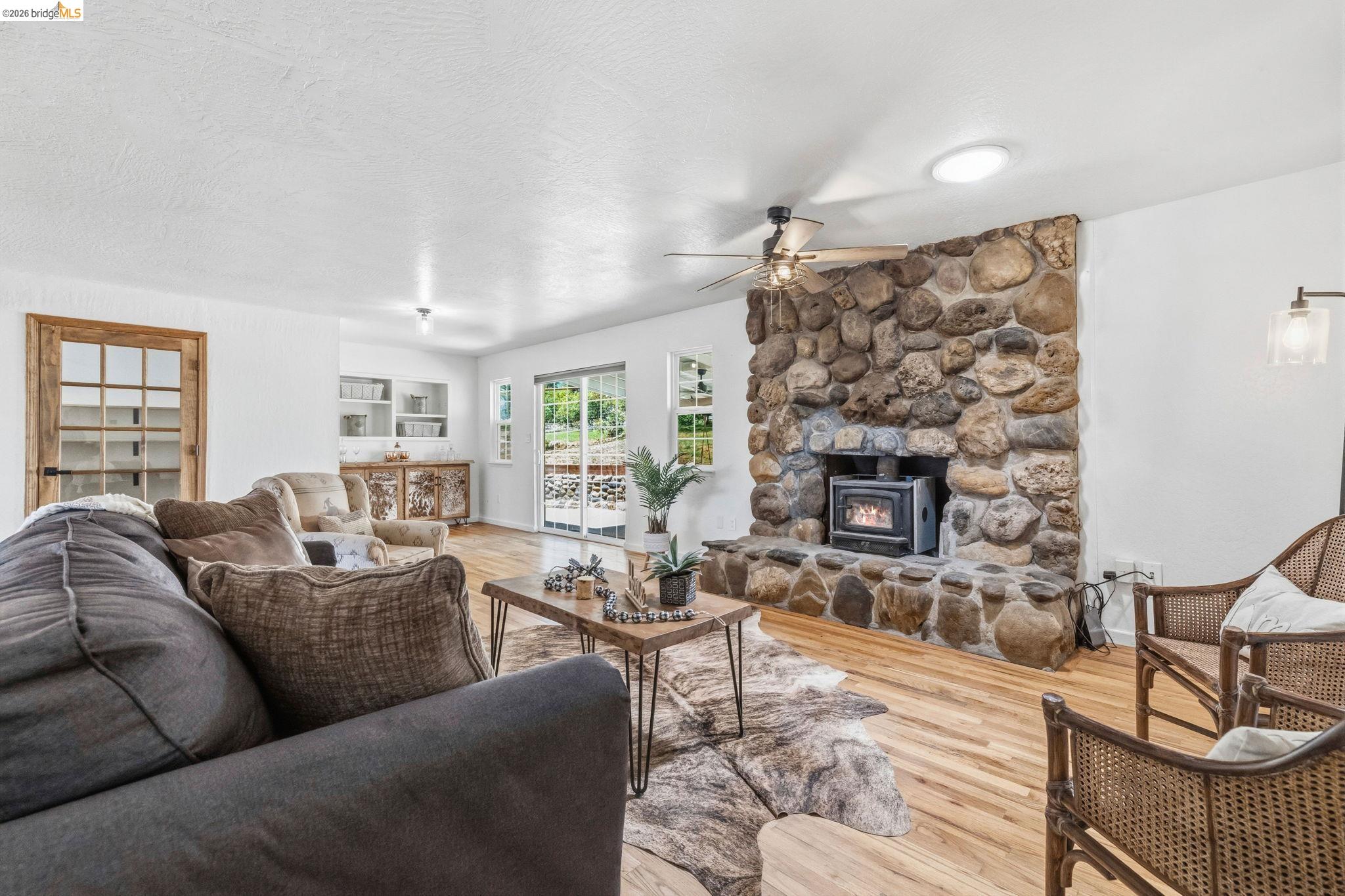 20365 Phoenix Lake Road Sonora, CA 95370 - Photo 13 of 38