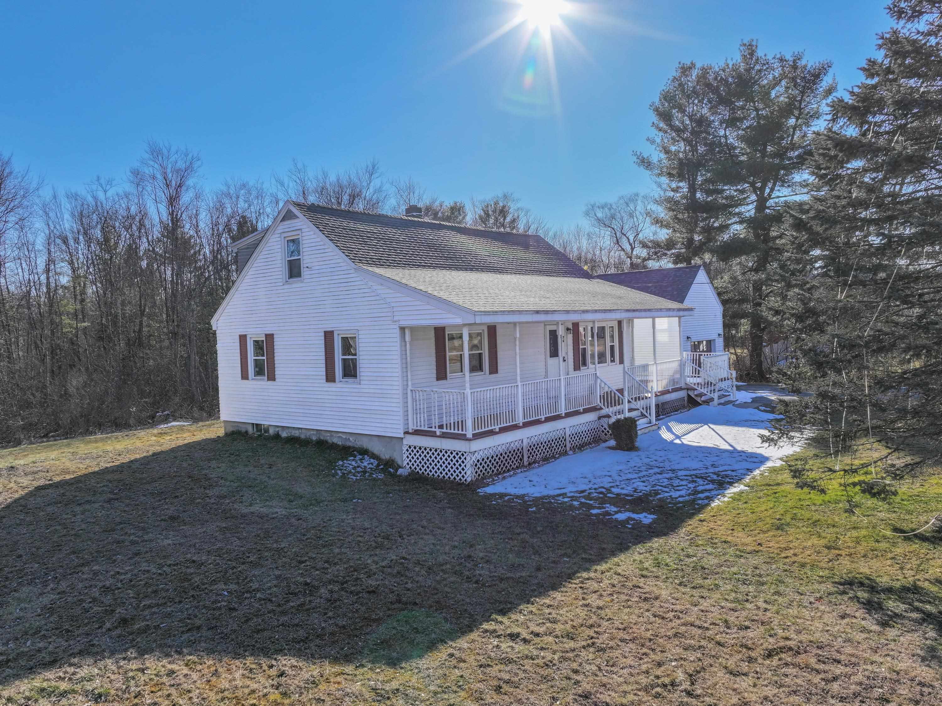 76 Jericho Road Pelham, NH 03076 - Photo 21 of 29