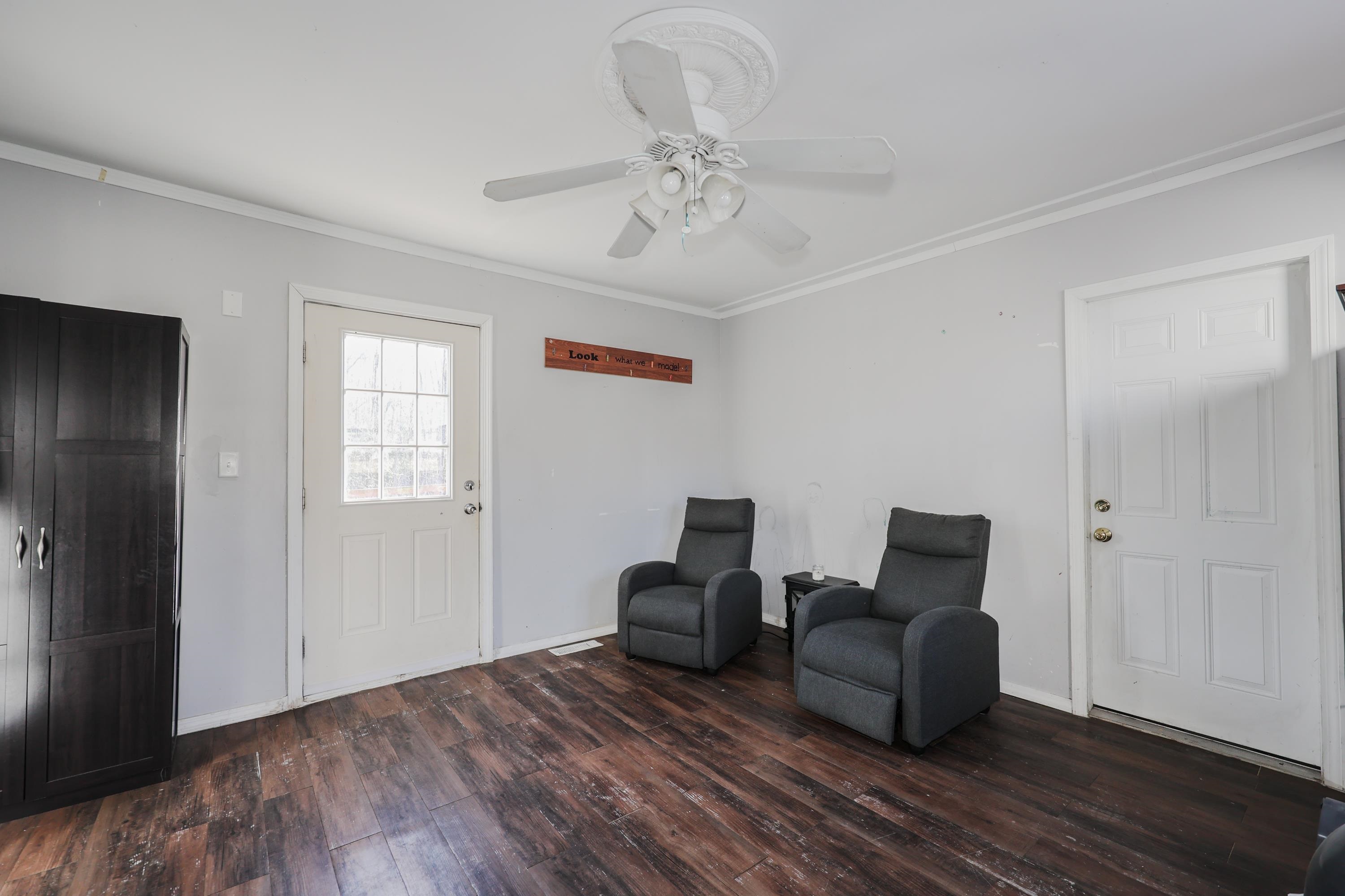 76 Jericho Road Pelham, NH 03076 - Photo 23 of 29