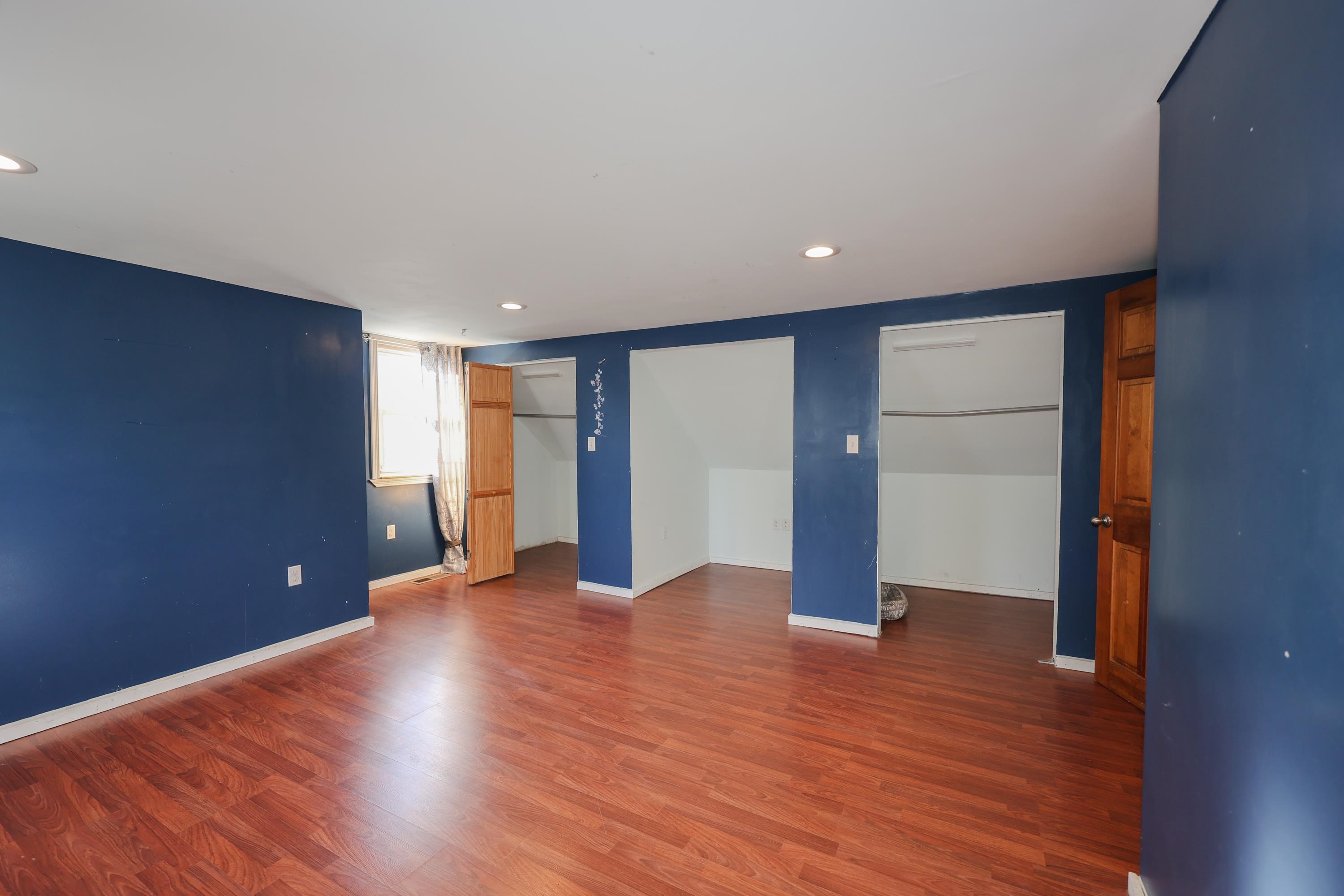 76 Jericho Road Pelham, NH 03076 - Photo 7 of 29