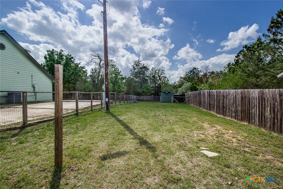 134 High Timbers Road Bastrop, TX 78602 - Photo 28 of 31