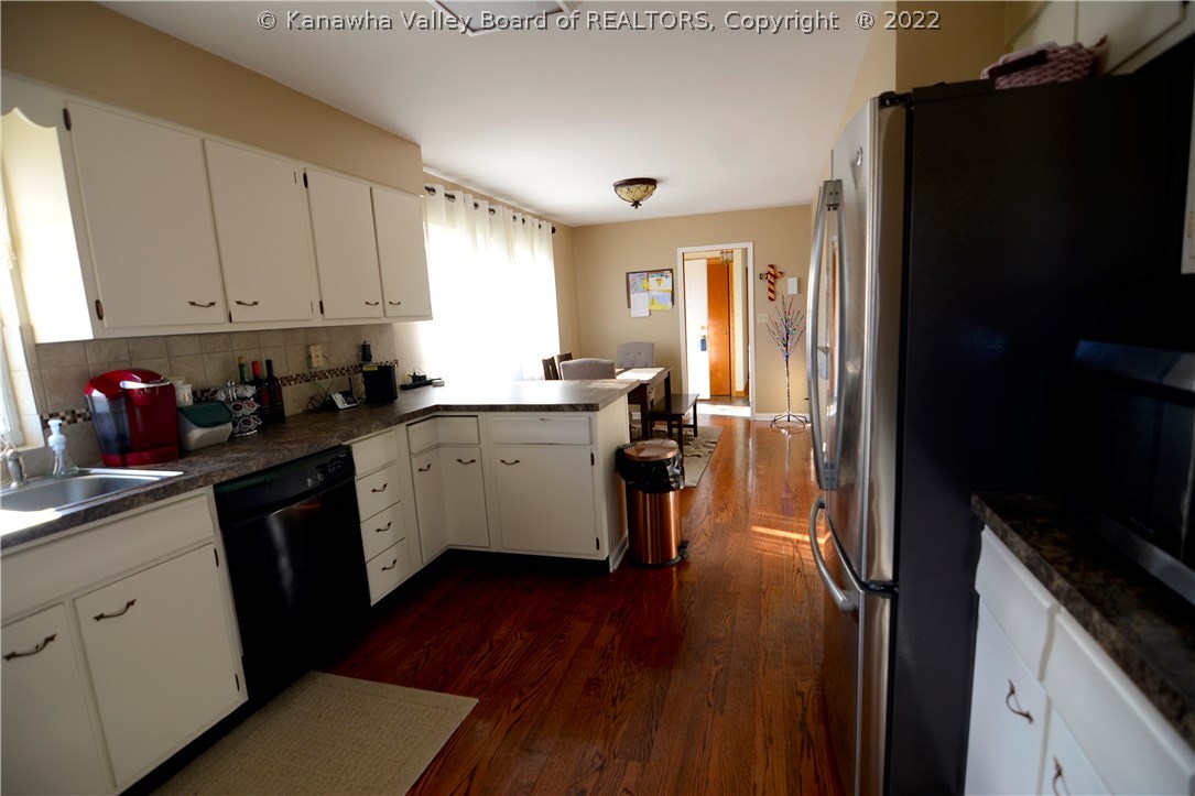 9875 Charleston Road Ripley, WV 25271 - Photo 14 of 27 Gallery Image 14