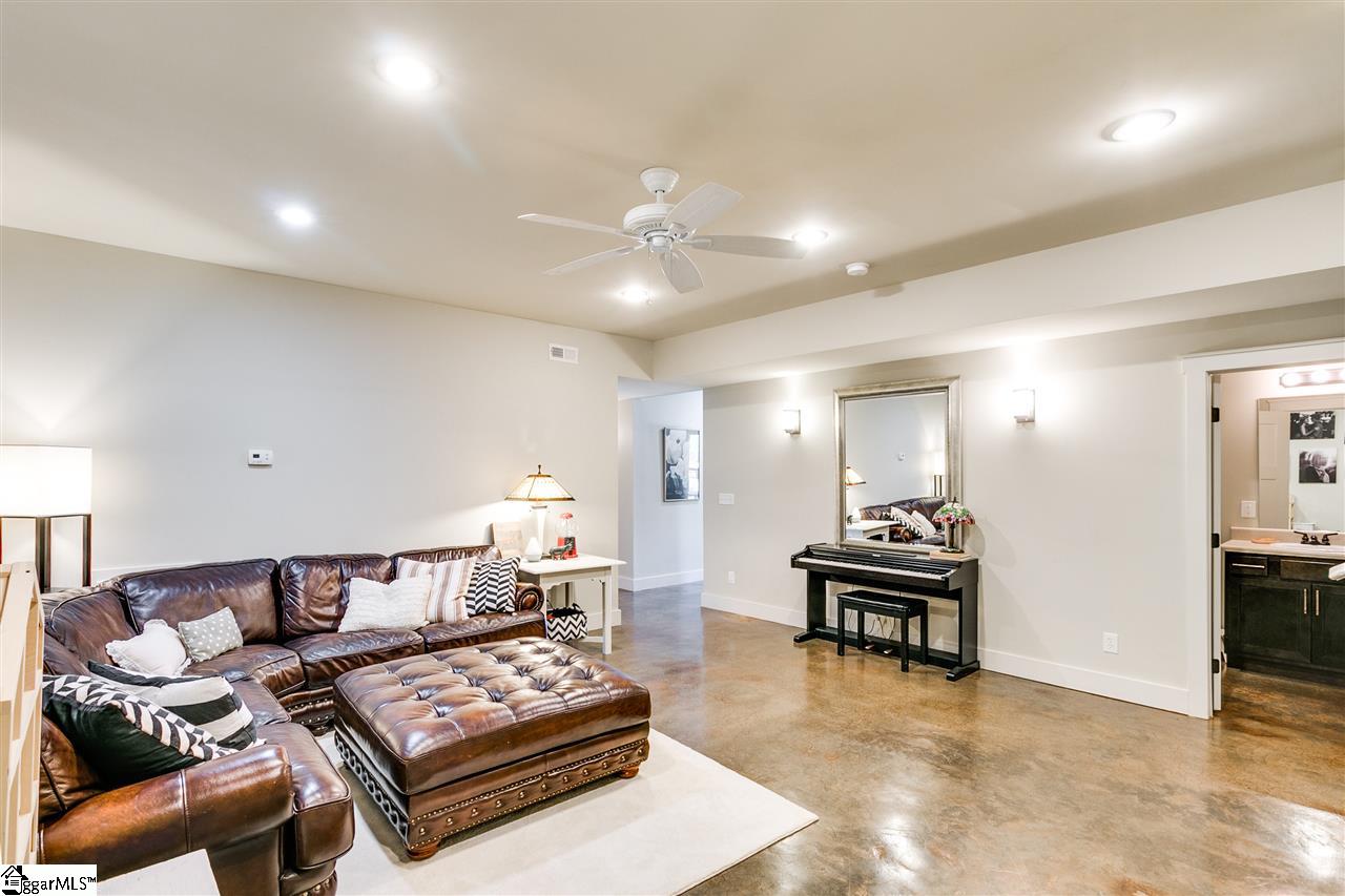19 M-Pd-29 Greer, SC 29651 - Photo 19 of 36 Gallery Image 19