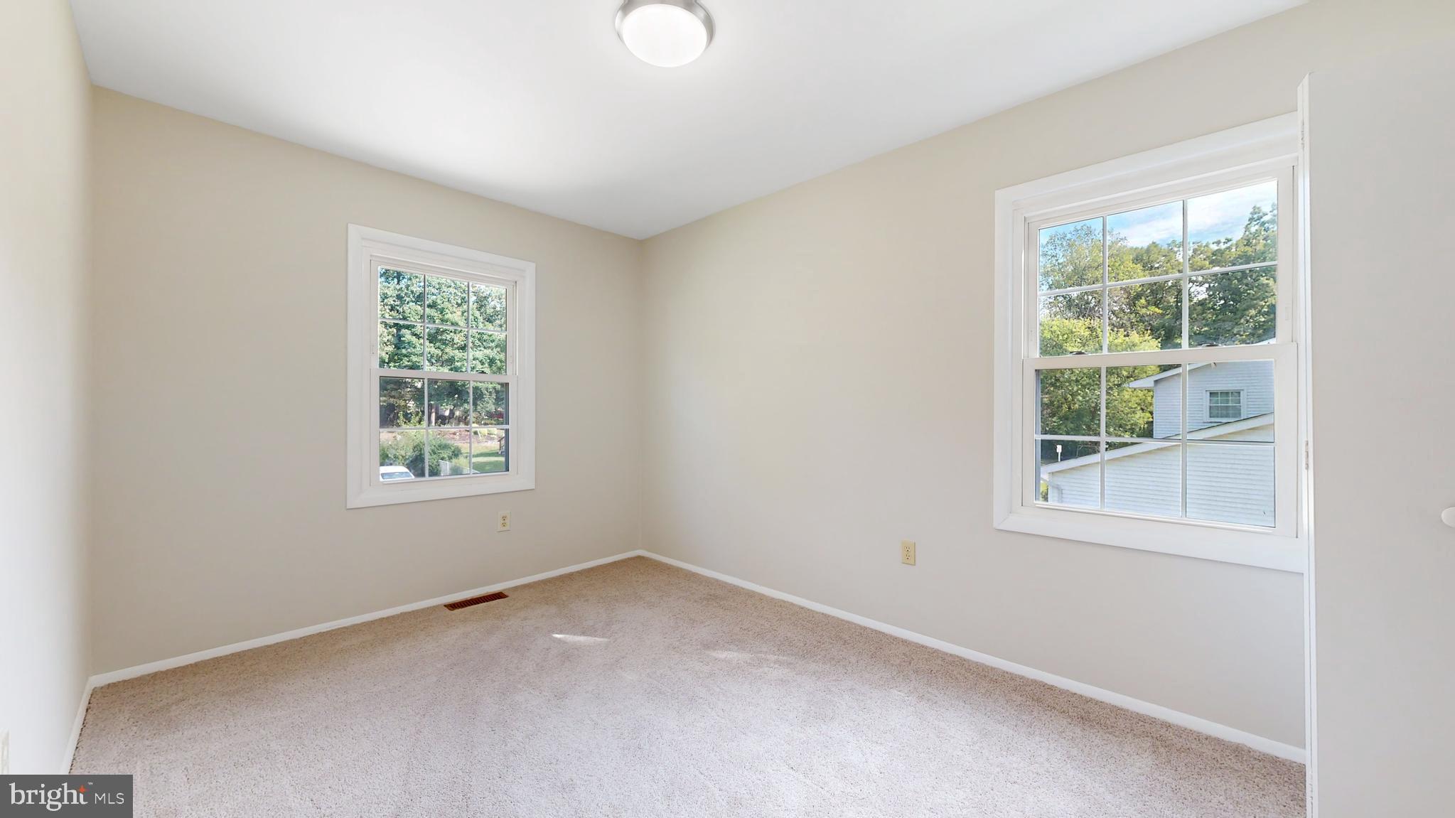 2245 September Drive Gambrills, MD 21054 - Photo 16 of 27 Bedroom #1 - Upper level