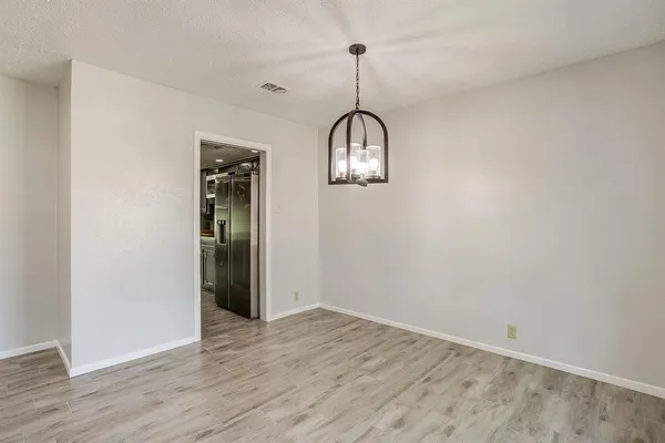 $2,050 | 1225 Crestwood Drive, Cleburne, TX 76033