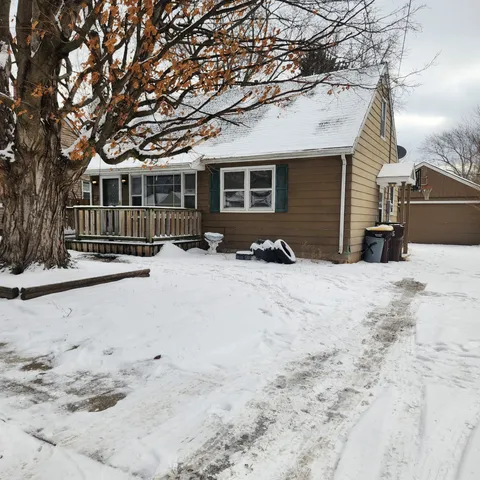 $189,900 | 719 Grand Avenue, Loves Park, IL 61111