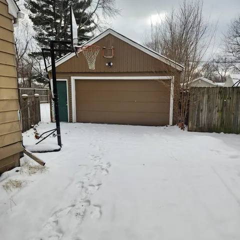 $189,900 | 719 Grand Avenue, Loves Park, IL 61111