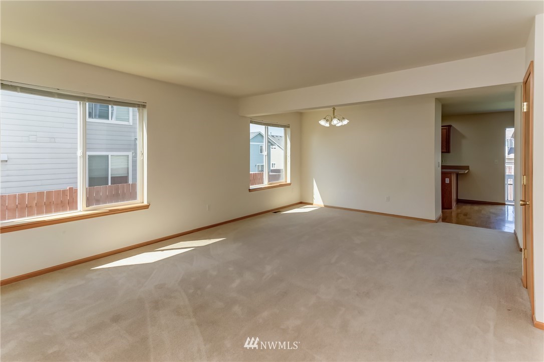 3909 Keystone Way Bellingham, WA 98226 - Photo 3 of 25 Gallery Image 3