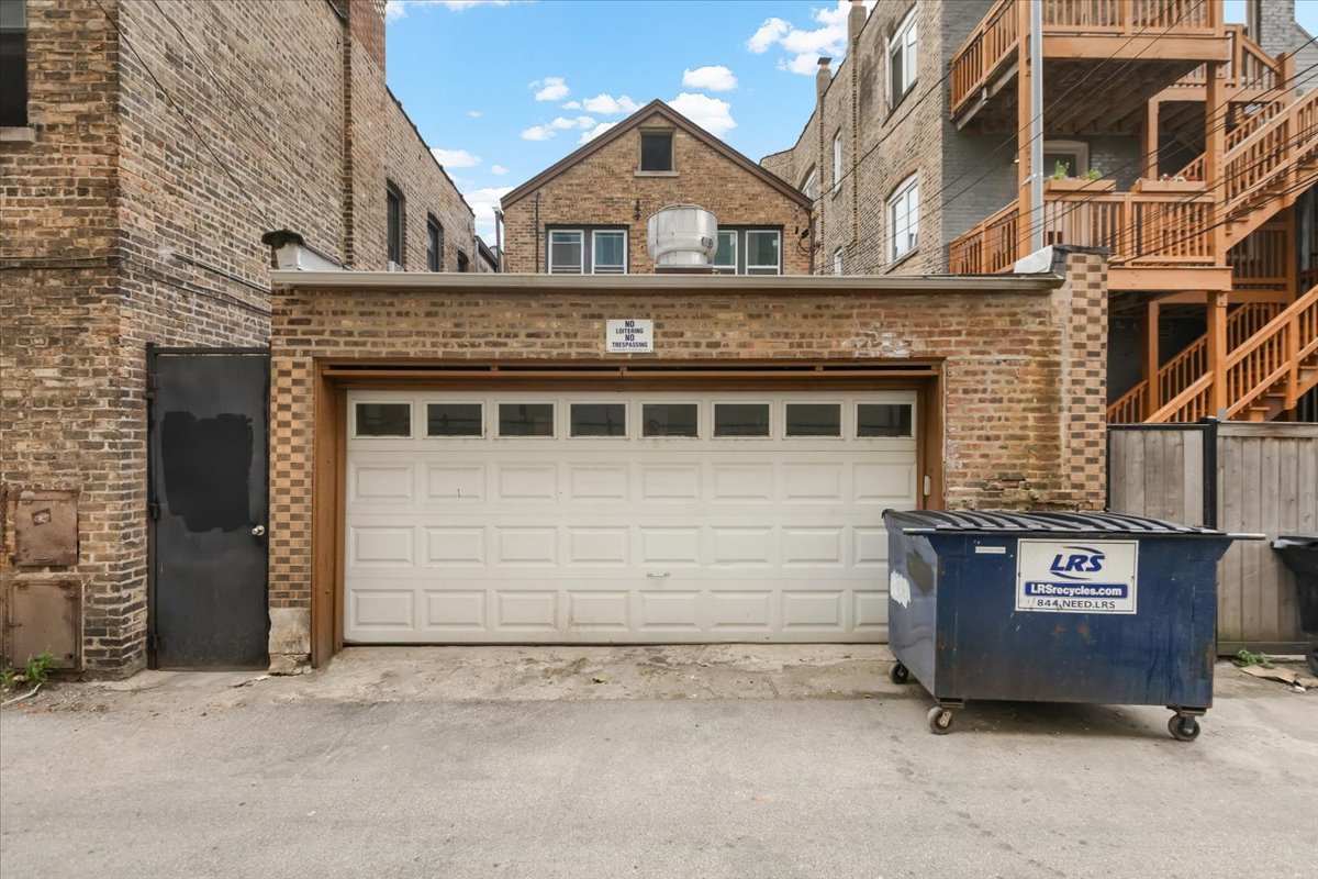 2062 North Damen Avenue Chicago, IL 60647 - Photo 24 of 26 front view of a house