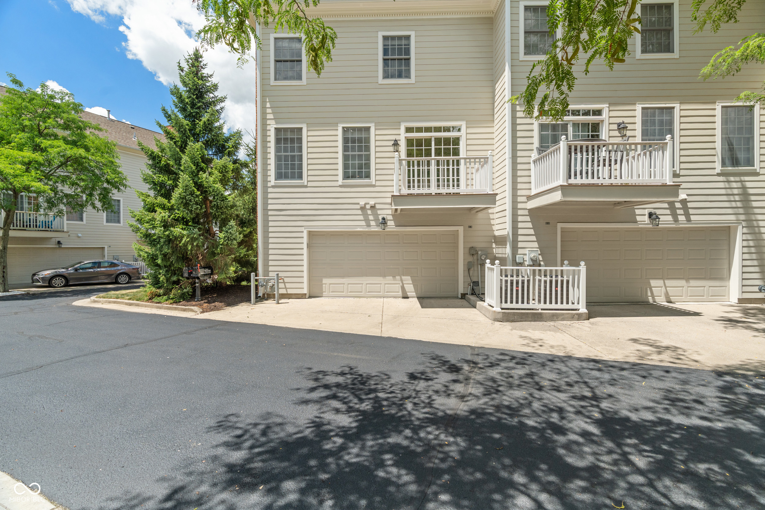 12735 Edgemont Way Carmel, IN 46032 - Photo 44 of 50