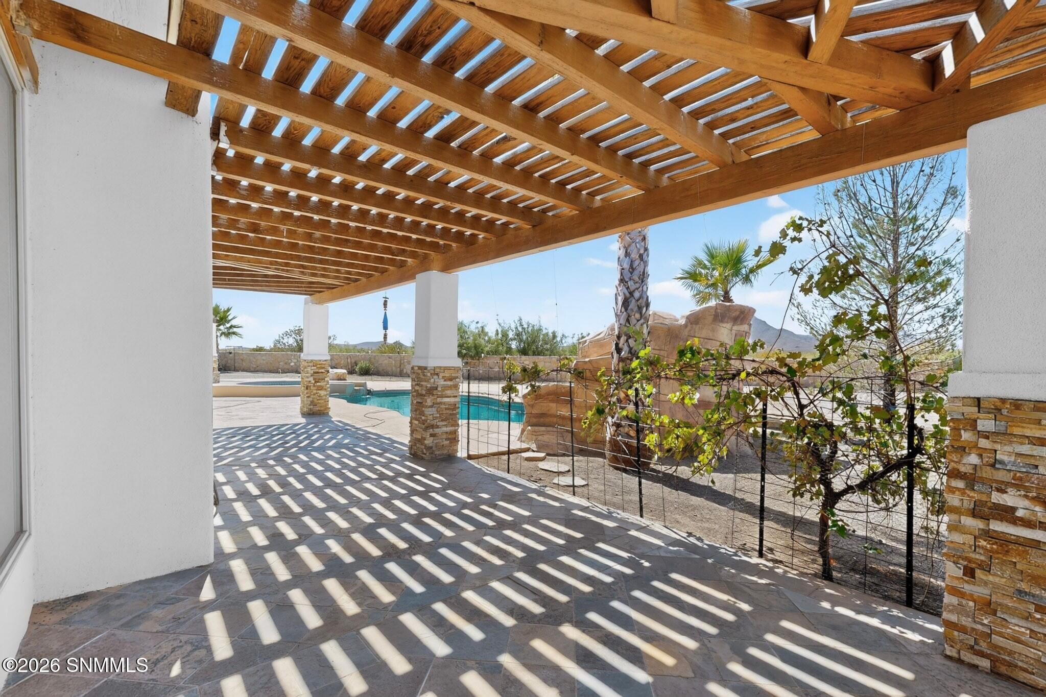 21998 Homestead Road Deming, NM 88030 - Photo 23 of 73 Primary Suite Patio