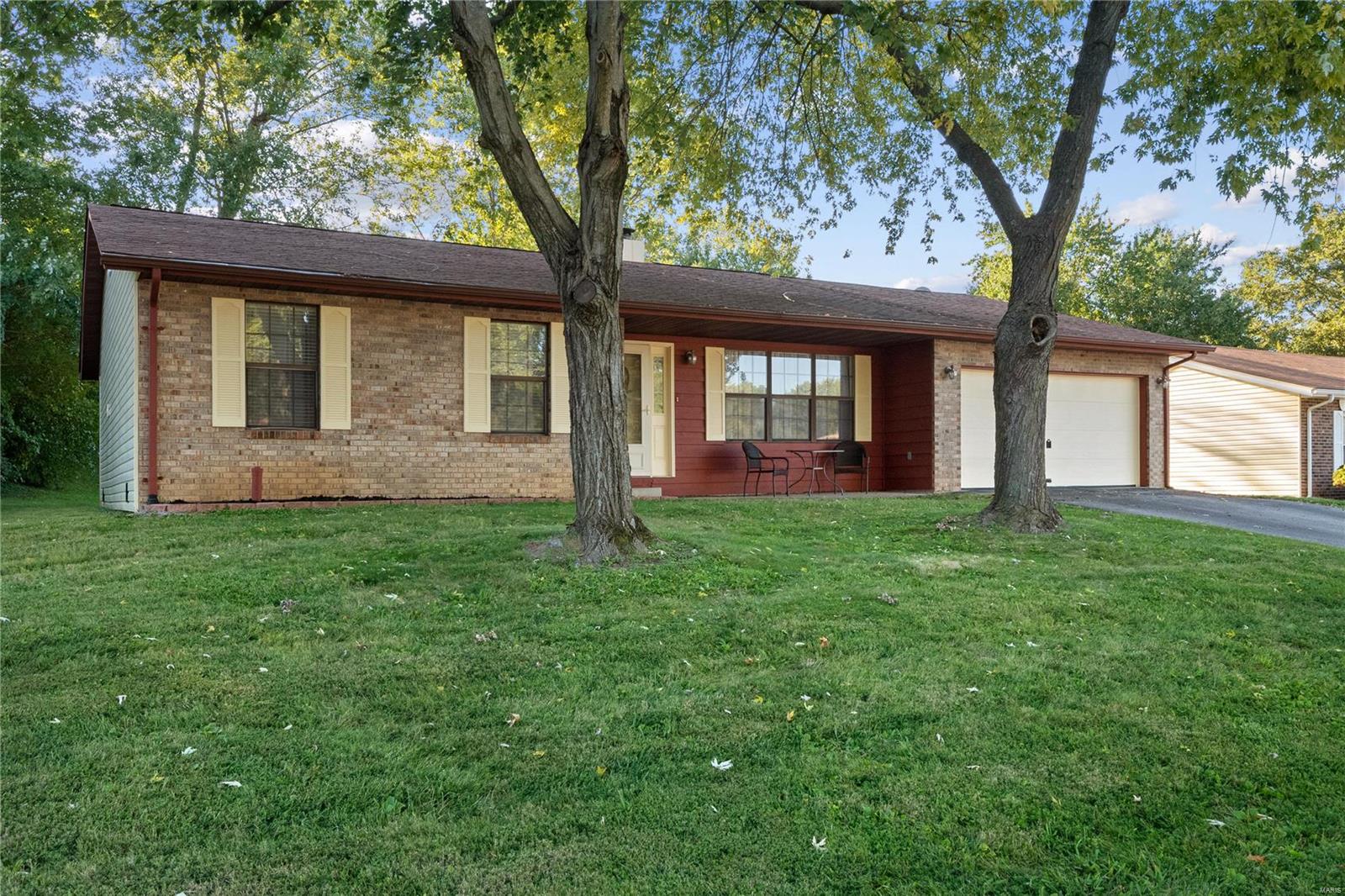 141 Shiloh Station Road Shiloh, IL 62269 - Photo 1 of 27 Gallery Image 1