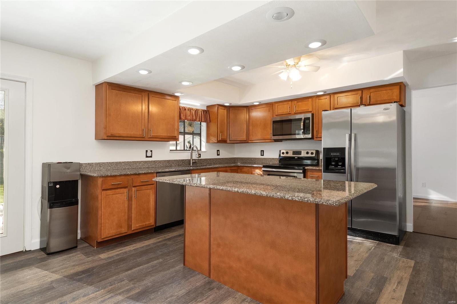 141 Shiloh Station Road Shiloh, IL 62269 - Photo 9 of 27 Gallery Image 9