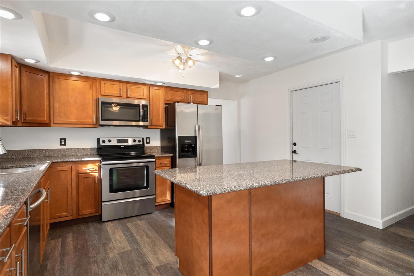 141 Shiloh Station Road Shiloh, IL 62269 - Photo 10 of 27 Gallery Image 10