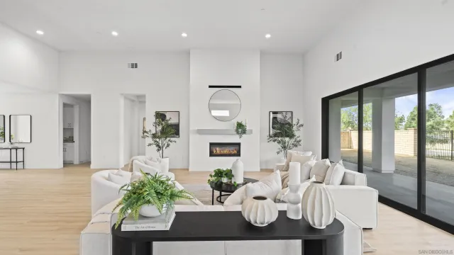 $3,799,999 | 16925 Old Coach Road, Poway, CA 92064