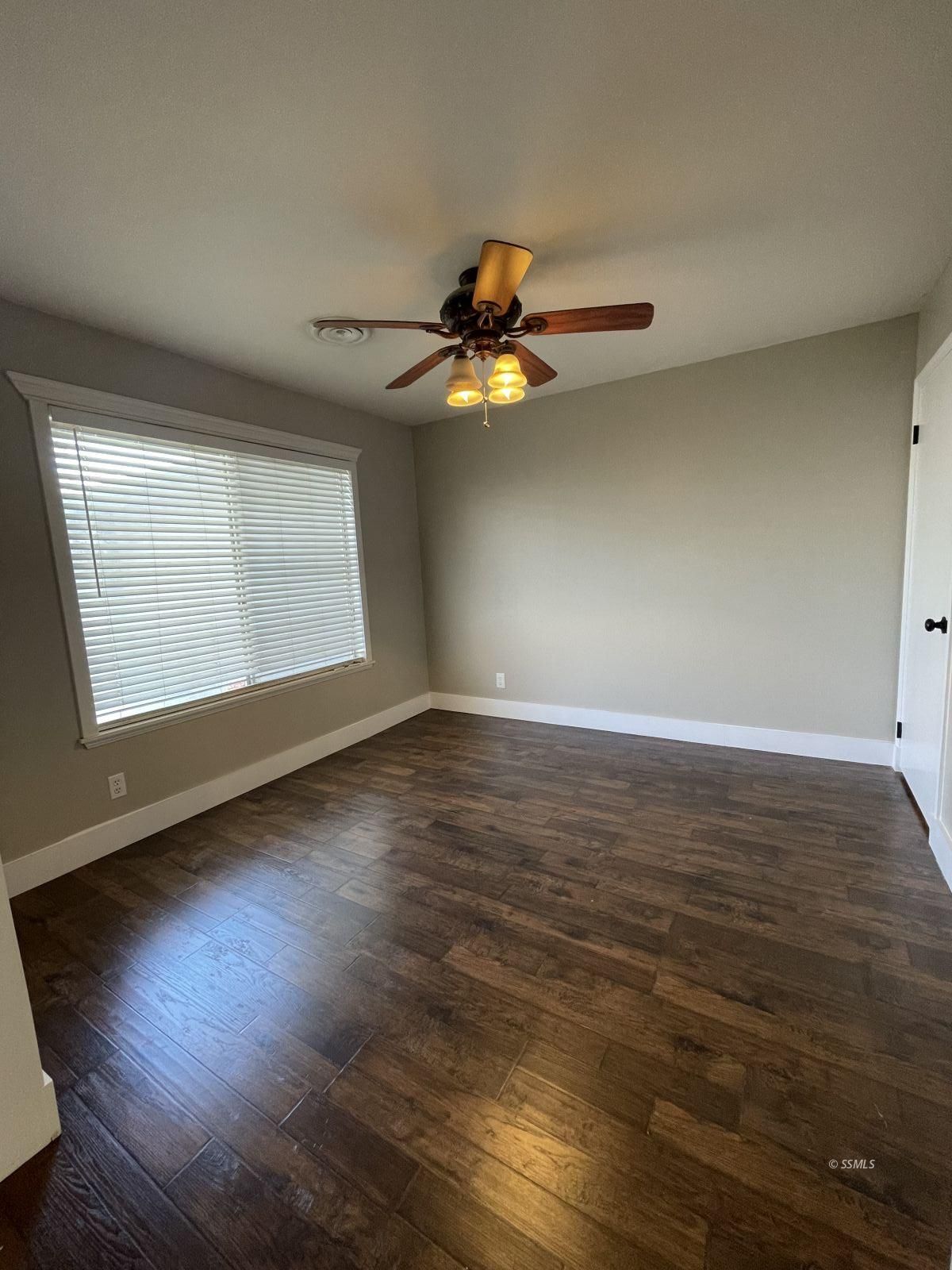 647 West Felspar Avenue Ridgecrest, CA 93555 - Photo 8 of 25 Gallery Image 8