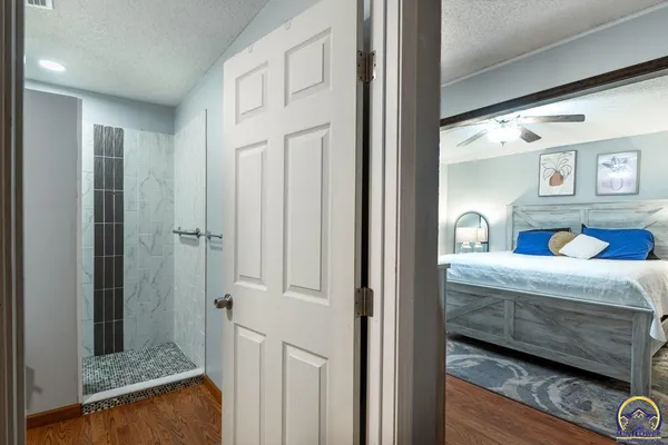 $320,500 | 1033 Southwest Marge Court, Topeka, KS 66615