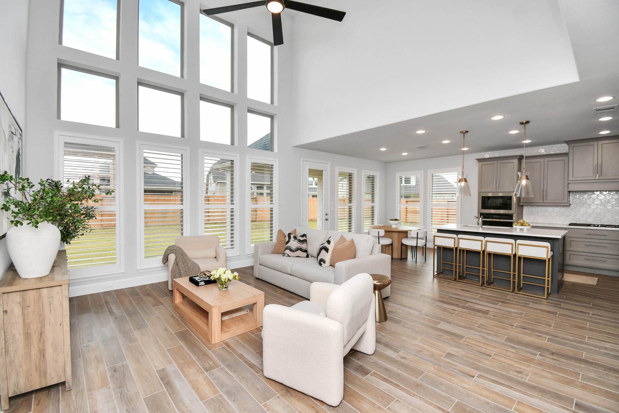 4827 Highland Strm Court Fulshear, TX 77441 - Photo 7 of 47