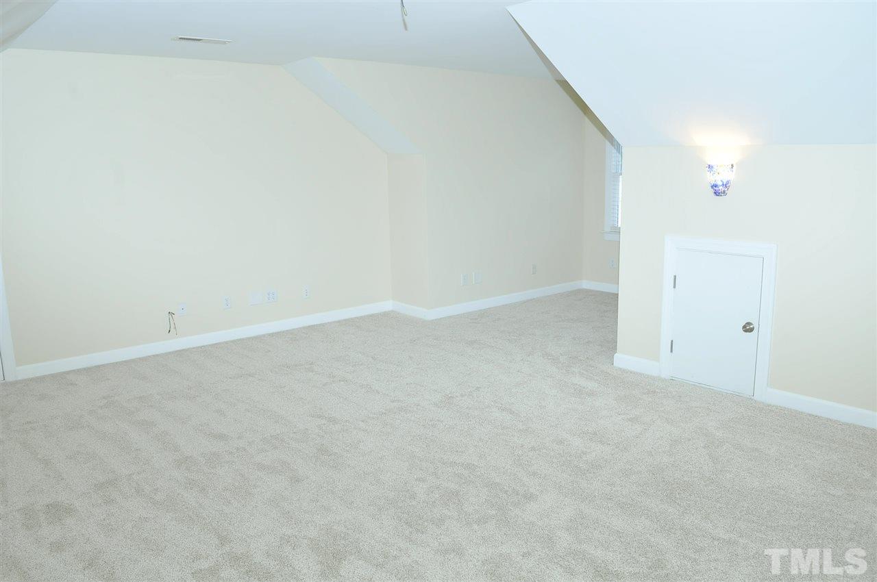 10571 Evergreen Spring Place Raleigh, NC 27614 - Photo 17 of 19