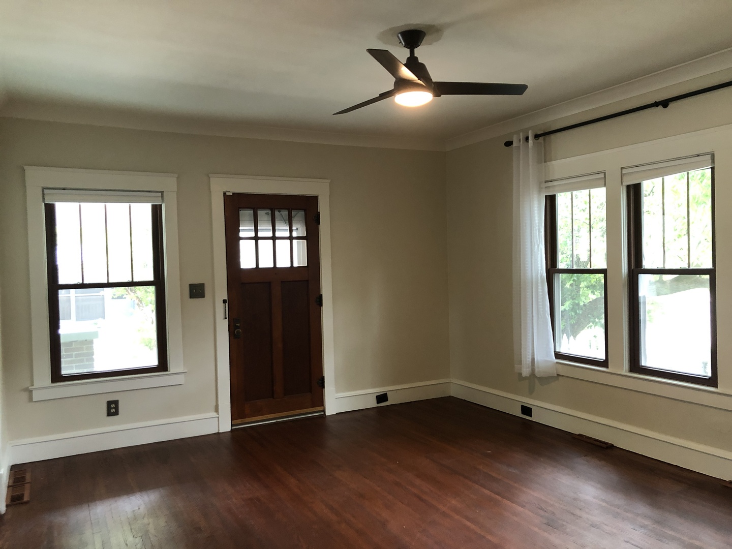 202 Florence Avenue Normal, IL 61761 - Photo 4 of 27