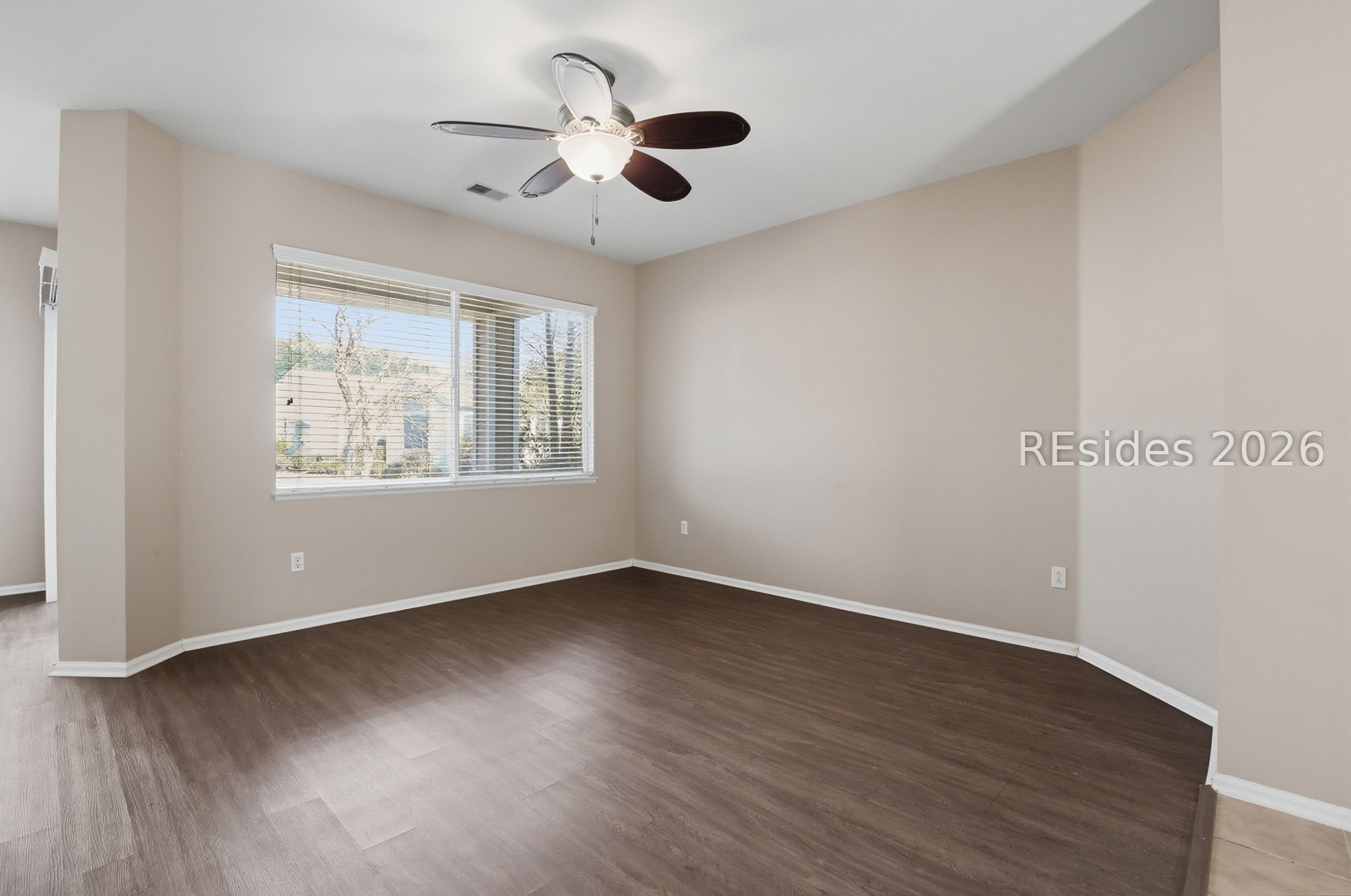 238 Colonel Thomas Heyward Road Bluffton, SC 29909 - Photo 11 of 88 EMPTY LIVING ROOM SPACE
