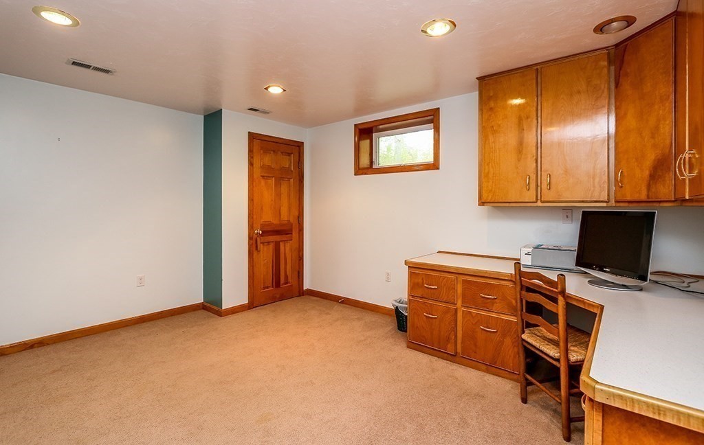 12 Horizons Road Sharon, MA 02067 - Photo 27 of 35 Gallery Image 27