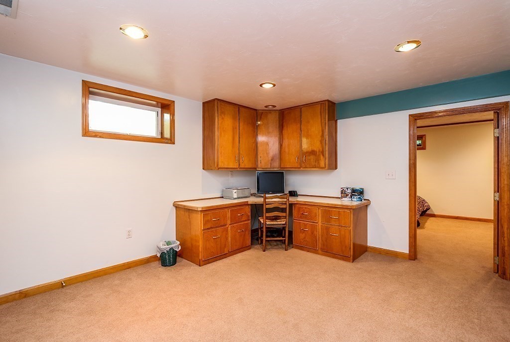 12 Horizons Road Sharon, MA 02067 - Photo 28 of 35 Gallery Image 28