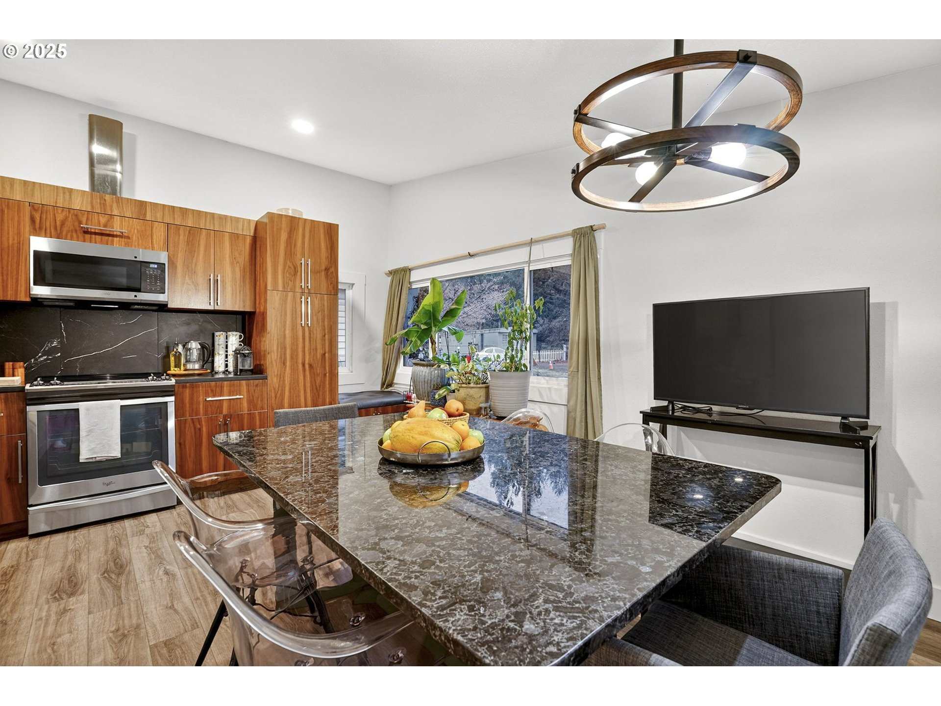 25297 East Welches Road, Unit 45 Welches, OR 97067 - Photo 16 of 39 Dining Room