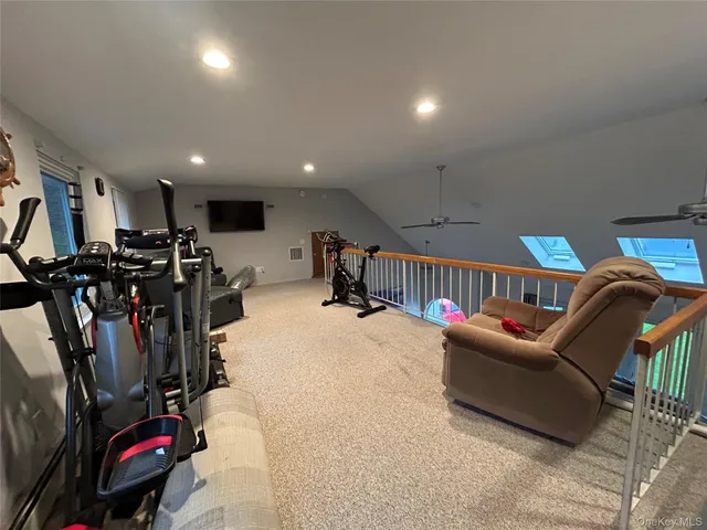 $925,000 | 839 Pine Avenue, West Islip, NY 11795