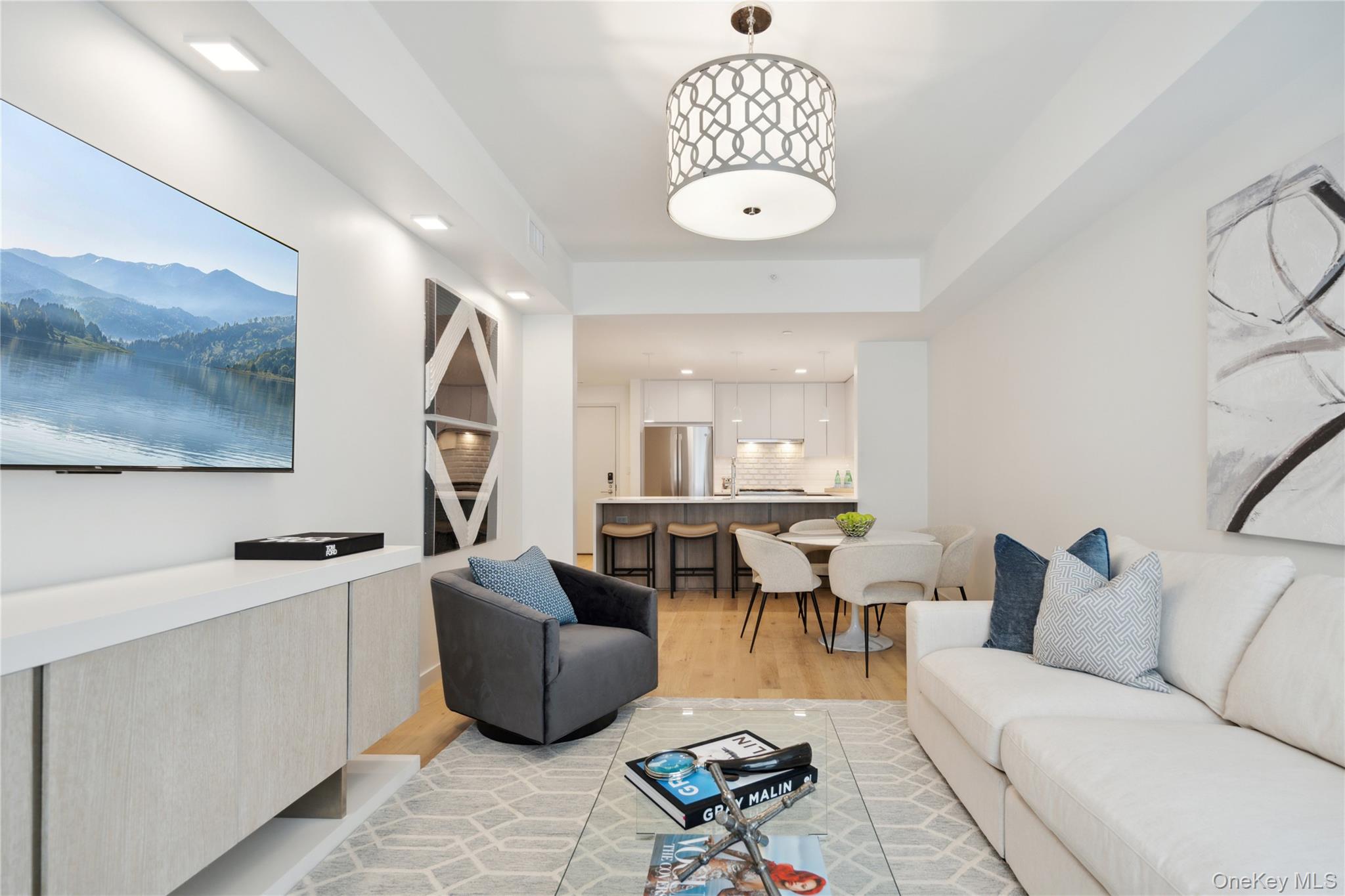 218 Middle Neck Road, Unit 302 Great Neck, NY 11021 - Photo 23 of 30 Living room with light hardwood / wood-style floors