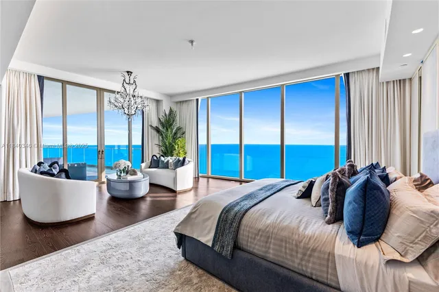 $25,000,000 | 17901 Collins Avenue, Unit TS4205, Sunny Isles Beach, FL 33160