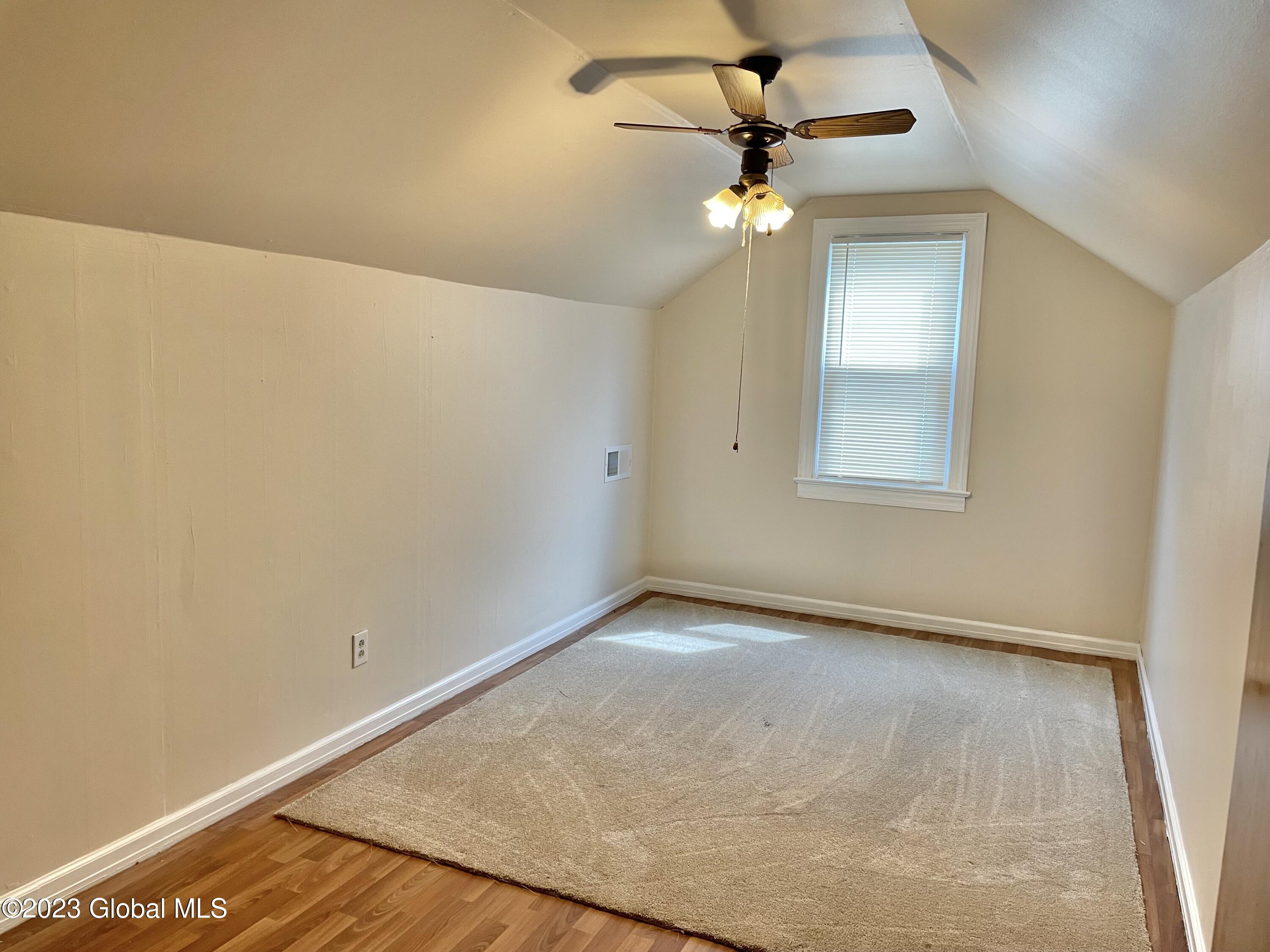 320 Kings Road Schenectady, NY 12304 - Photo 17 of 28 Upstairs Bedroom