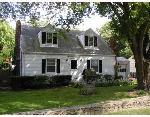 251 Knotty Oak Road Coventry, RI 02816 - Photo 1 of 8 Exterior Front.