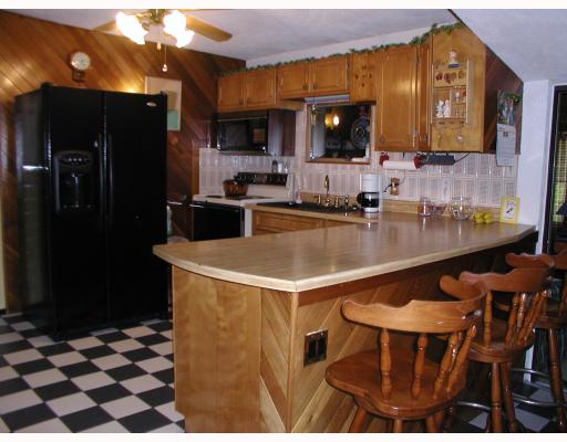 251 Knotty Oak Road Coventry, RI 02816 - Photo 2 of 8 Kitchen.