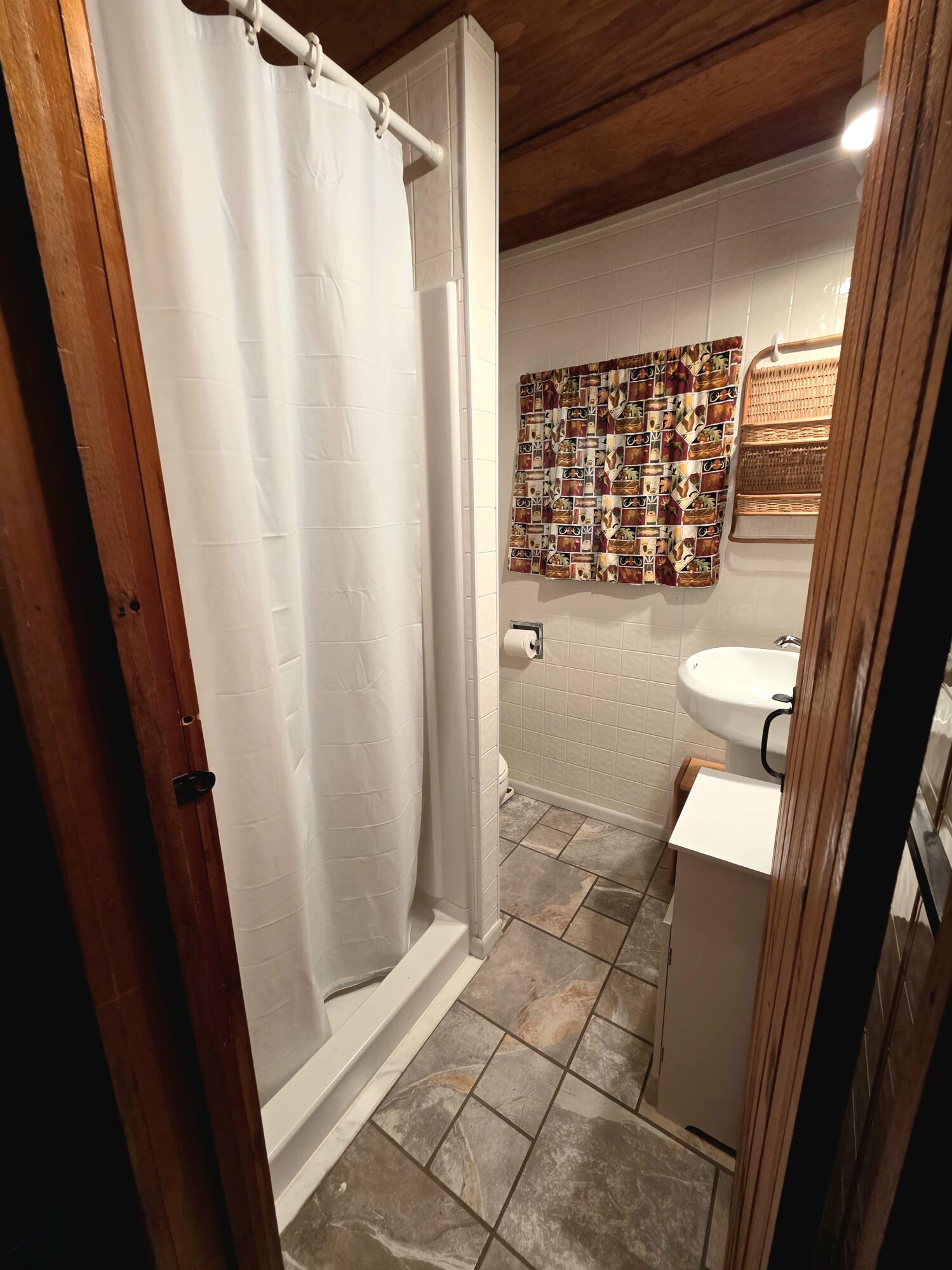 213 Barkers Pond Road Lyman, ME 04002 - Photo 17 of 64 1000013345