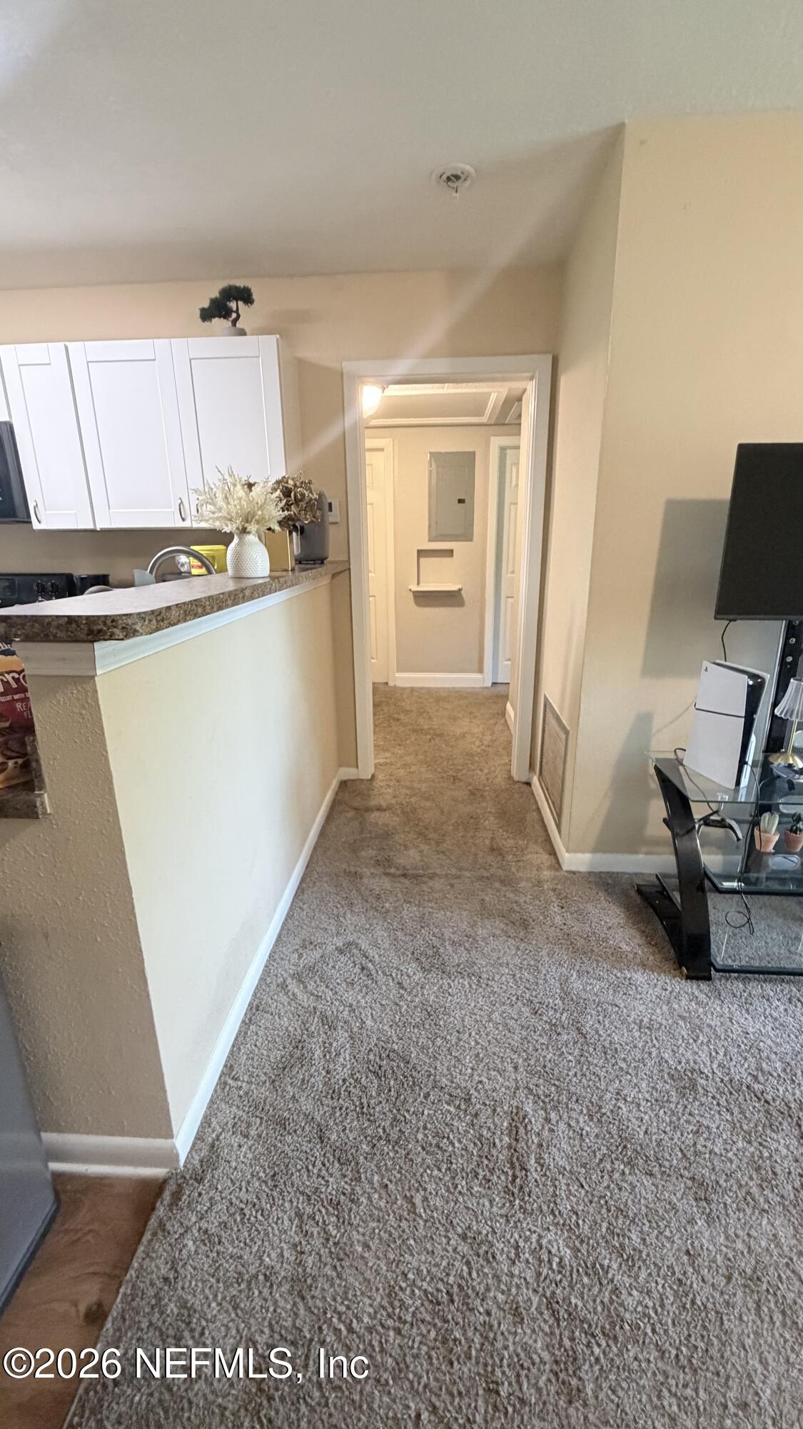 5812 Blackthorn Road Jacksonville, FL 32244 - Photo 5 of 11 Hallway