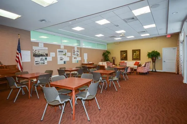 $3,000 | 1301 East Hillsboro Boulevard, Unit 205, Deerfield Beach, FL 33441