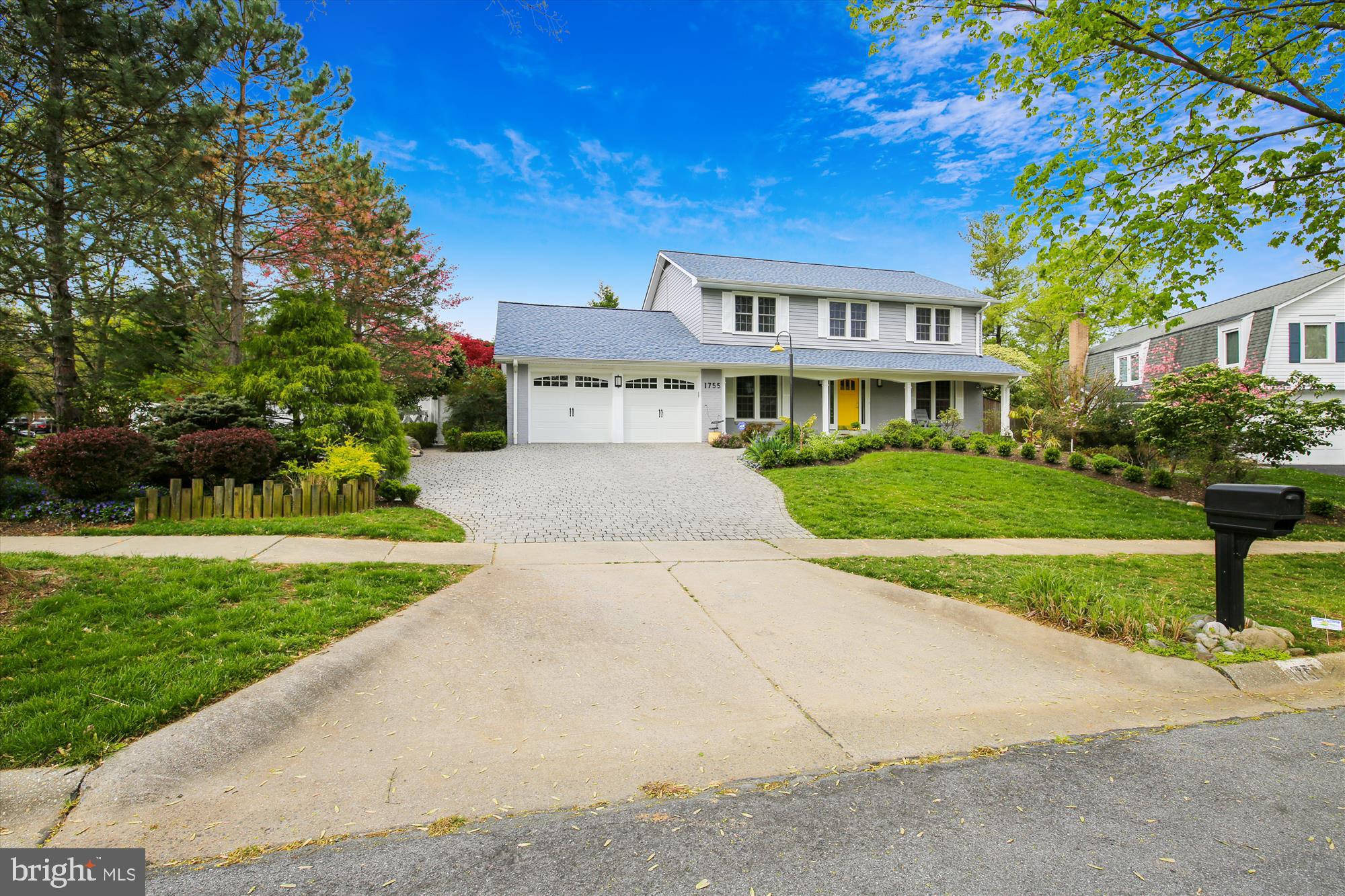 1755 Glastonberry Road Potomac, MD 20854 - Photo 3 of 100