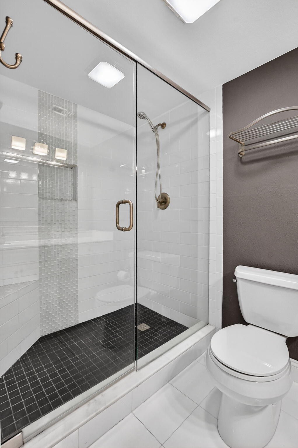 8099 Severn Drive, Unit D Boca Raton, FL 33433 - Photo 32 of 52 32-web-or-mls-DSC_5812