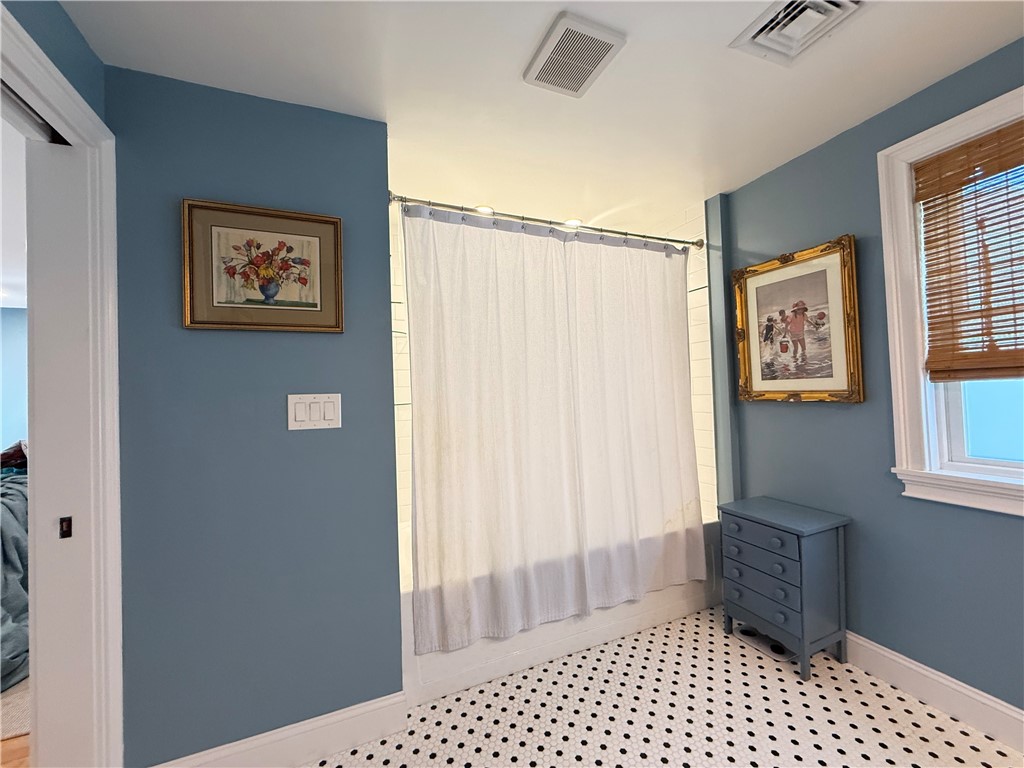 11 Beech Tree Road East Providence, RI 02916 - Photo 32 of 44 Gallery Image 32