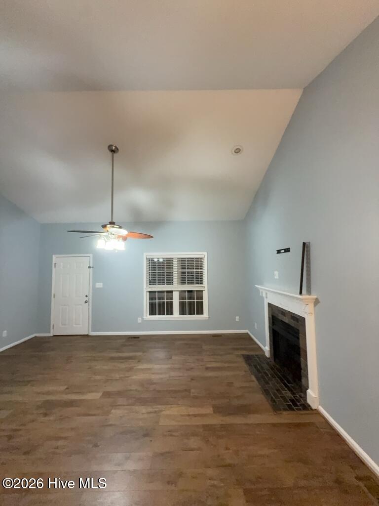 184 Justice Road Jacksonville, NC 28540 - Photo 4 of 19 living
